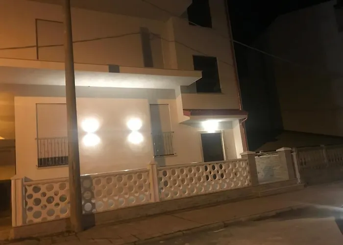 Alojamento de Acomodação e Pequeno-almoço Un Posto Al Sole *